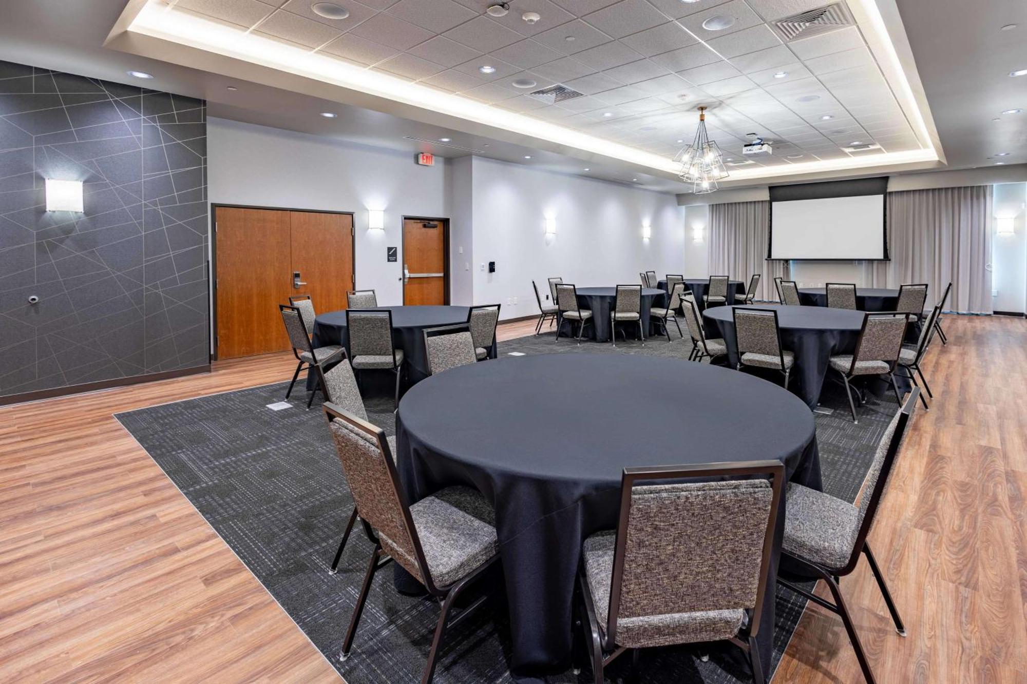 Drury Plaza Hotel Savannah Pooler Εξωτερικό φωτογραφία